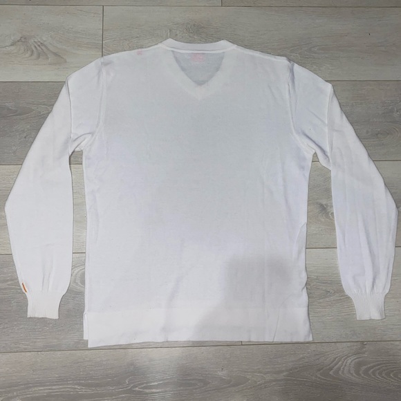White Hugo boss sweater - Picture 2 of 3